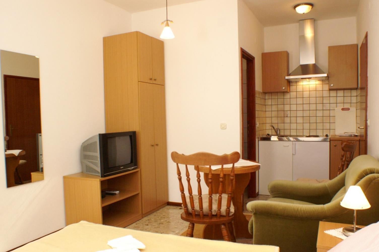 Apartments By The Sea Orebic, Peljesac - 4496 מראה חיצוני תמונה